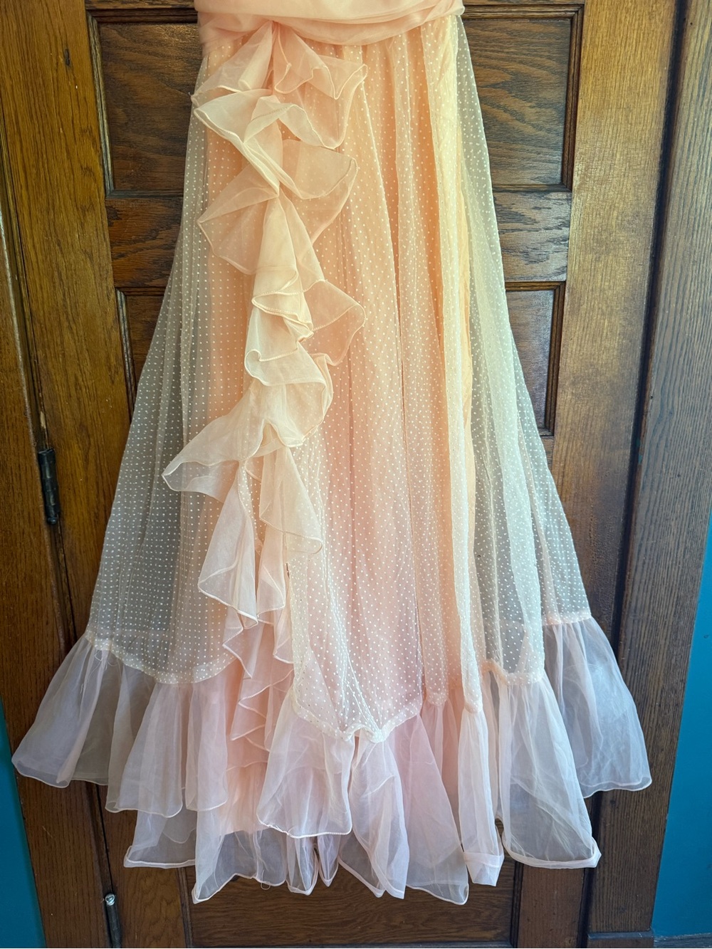VINTAGE STUNNING Ruffle Asymmetrical Top Maxi Gown Peaches n Cream Swiss Dot 4 - Picture 6 of 12